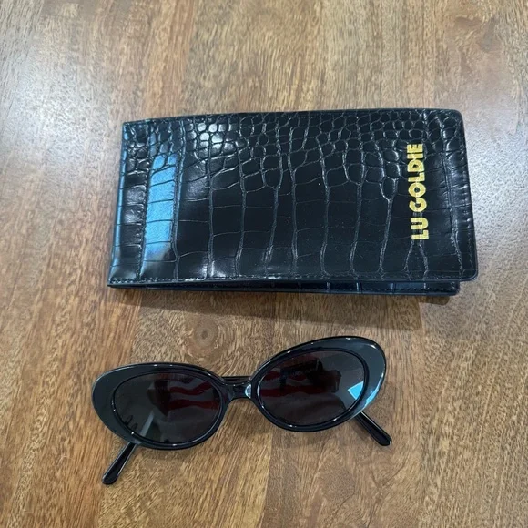 Lu Goldie Jeanne Sunglasses - Picture 3 of 14